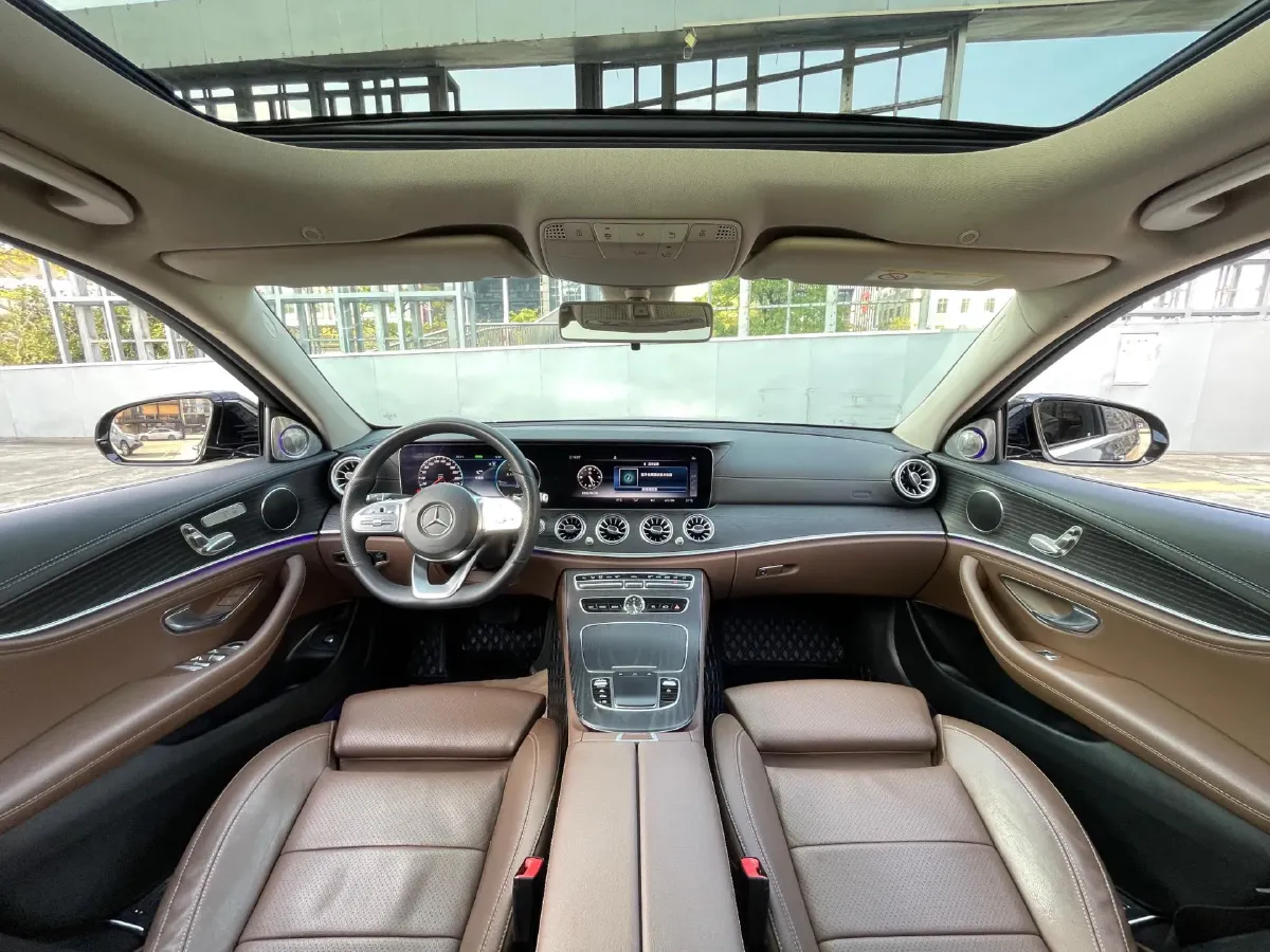 2020 Mercedes-Benz E Class 1.5T 184HP L4 9AT,autocango,china used car exporter,china ev exporter,chinese used car exporter,chinese used ev exporter