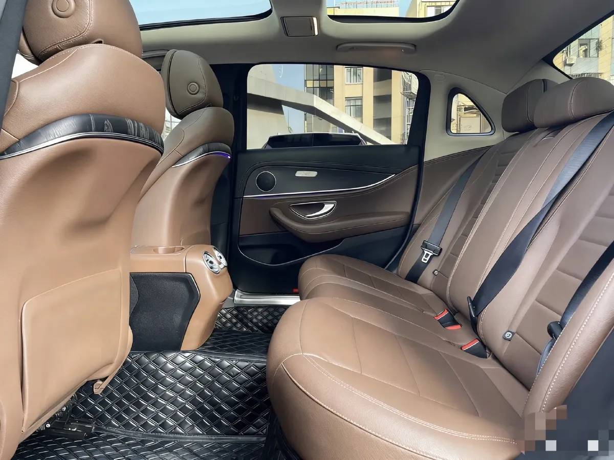 2020 Mercedes-Benz E Class 1.5T 184HP L4 9AT,autocango,china used car exporter,china ev exporter,chinese used car exporter,chinese used ev exporter