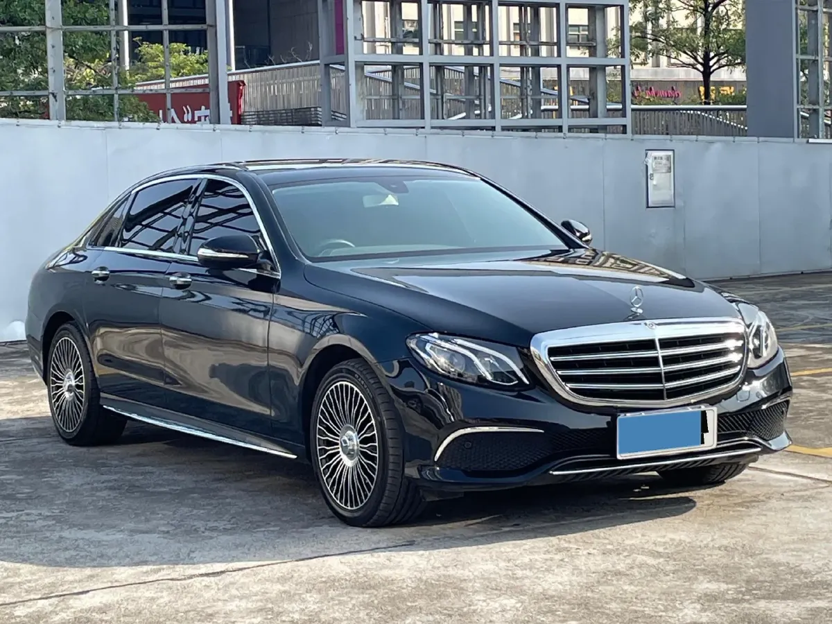 2020 Mercedes-Benz E Class 1.5T 184HP L4 9AT,autocango,china used car exporter,china ev exporter,chinese used car exporter,chinese used ev exporter