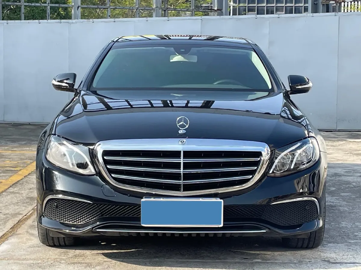 2020 Mercedes-Benz E Class 1.5T 184HP L4 9AT,autocango,china used car exporter,china ev exporter,chinese used car exporter,chinese used ev exporter