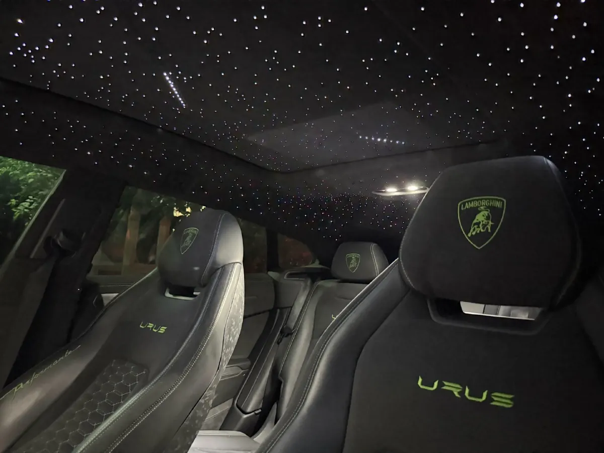 2021 Lamborghini Urus 4.0T 641HP V8 8AT,autocango,china used car exporter,china ev exporter,chinese used car exporter,chinese used ev exporter