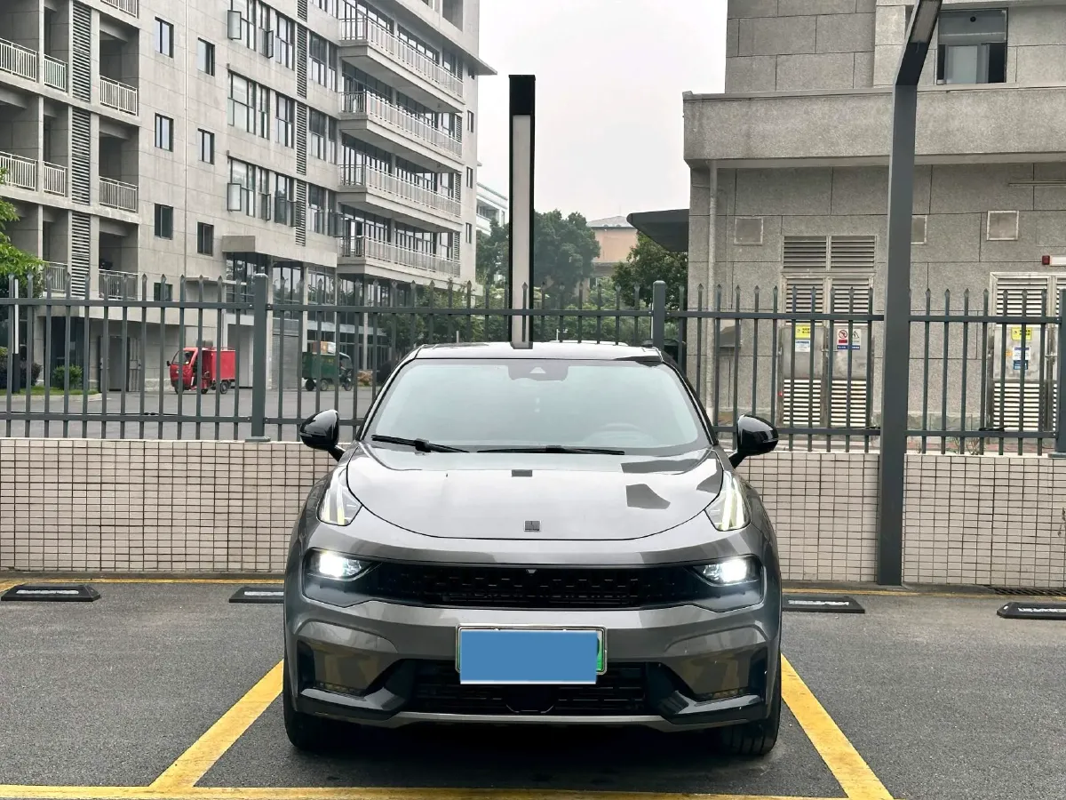 2021 Peugeot 508L 1.6T 200HP L4 8AT PHEV 12KWH,autocango,china used car exporter,china ev exporter,chinese used car exporter,chinese used ev exporter