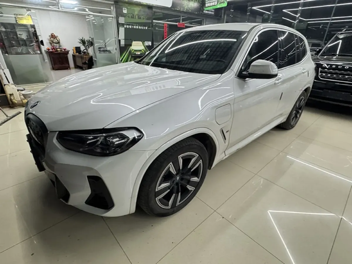 2024 BMW iX3 BEV 80KWH,autocango,china used car exporter,china ev exporter,chinese used car exporter,chinese used ev exporter
