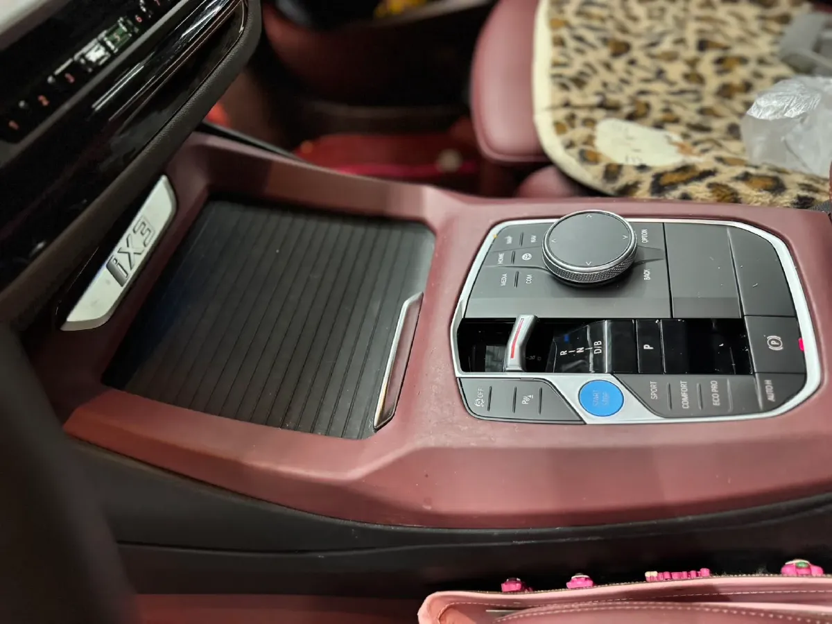 2024 BMW iX3 BEV 80KWH,autocango,china used car exporter,china ev exporter,chinese used car exporter,chinese used ev exporter