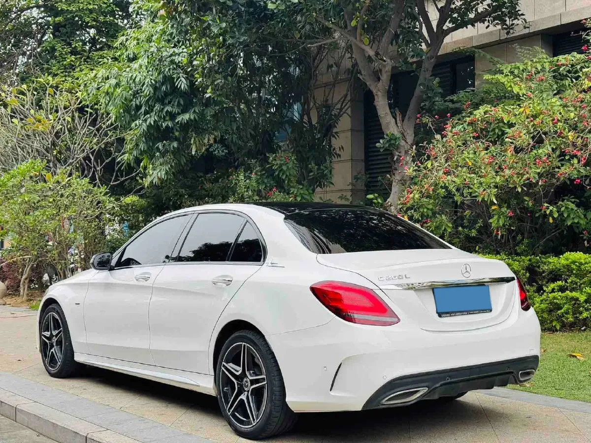 2021 Mercedes-Benz C Class 1.5T 184HP L4 9AT,autocango,china used car exporter,china ev exporter,chinese used car exporter,chinese used ev exporter