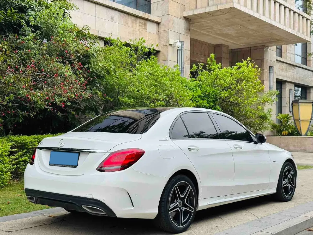 2021 Mercedes-Benz C Class 1.5T 184HP L4 9AT,autocango,china used car exporter,china ev exporter,chinese used car exporter,chinese used ev exporter