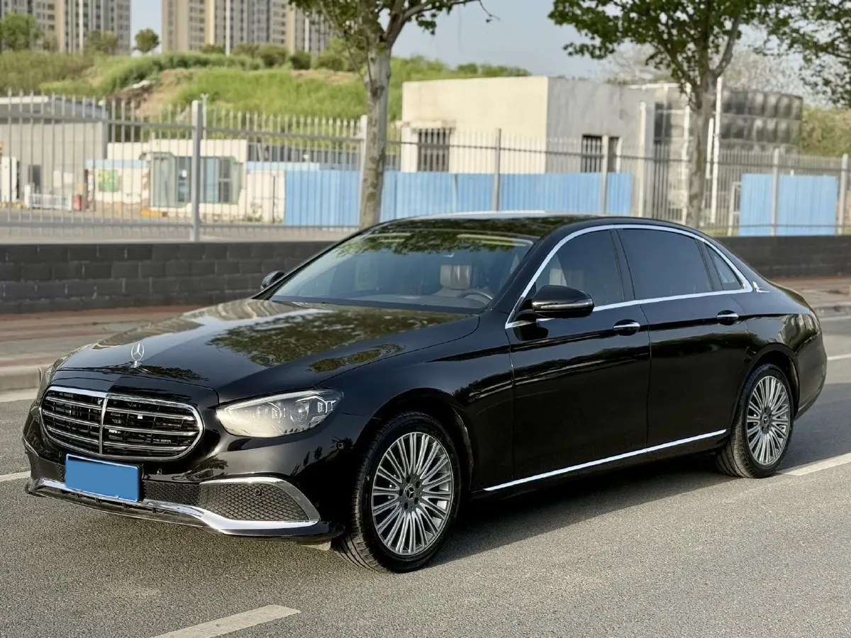 2021 Mercedes-Benz E Class 2.0T 258HP L4 9AT,autocango,china used car exporter,china ev exporter,chinese used car exporter,chinese used ev exporter