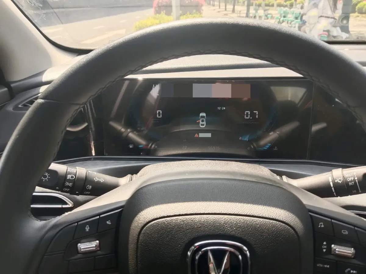 2020 ChangAn Eado 1.6L 128HP L4 5MT,autocango,china used car exporter,china ev exporter,chinese used car exporter,chinese used ev exporter