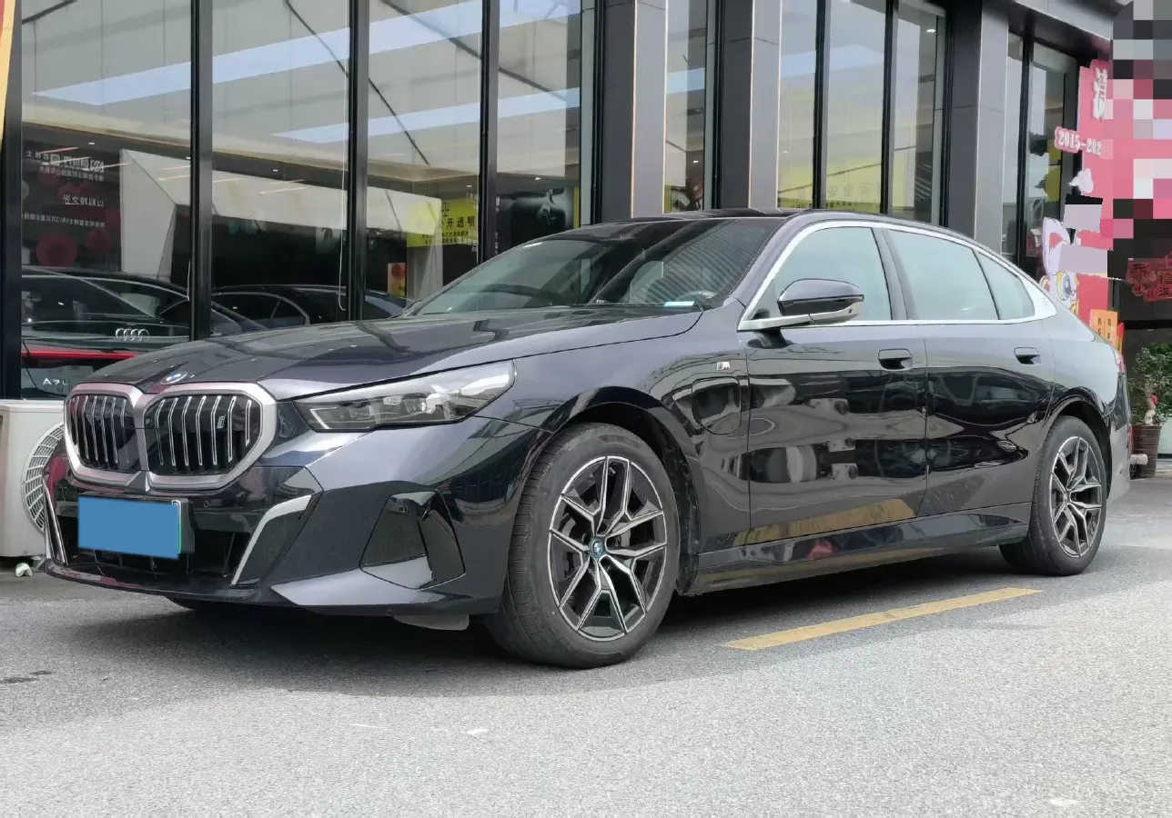 2025 BMW i5 BEV 96.96KWH,autocango,china used car exporter,china ev exporter,chinese used car exporter,chinese used ev exporter
