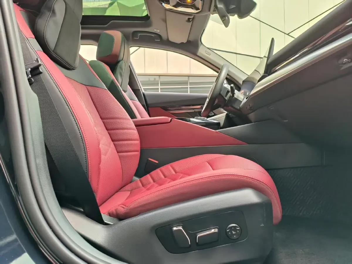 2025 BMW i5 BEV 96.96KWH,autocango,china used car exporter,china ev exporter,chinese used car exporter,chinese used ev exporter