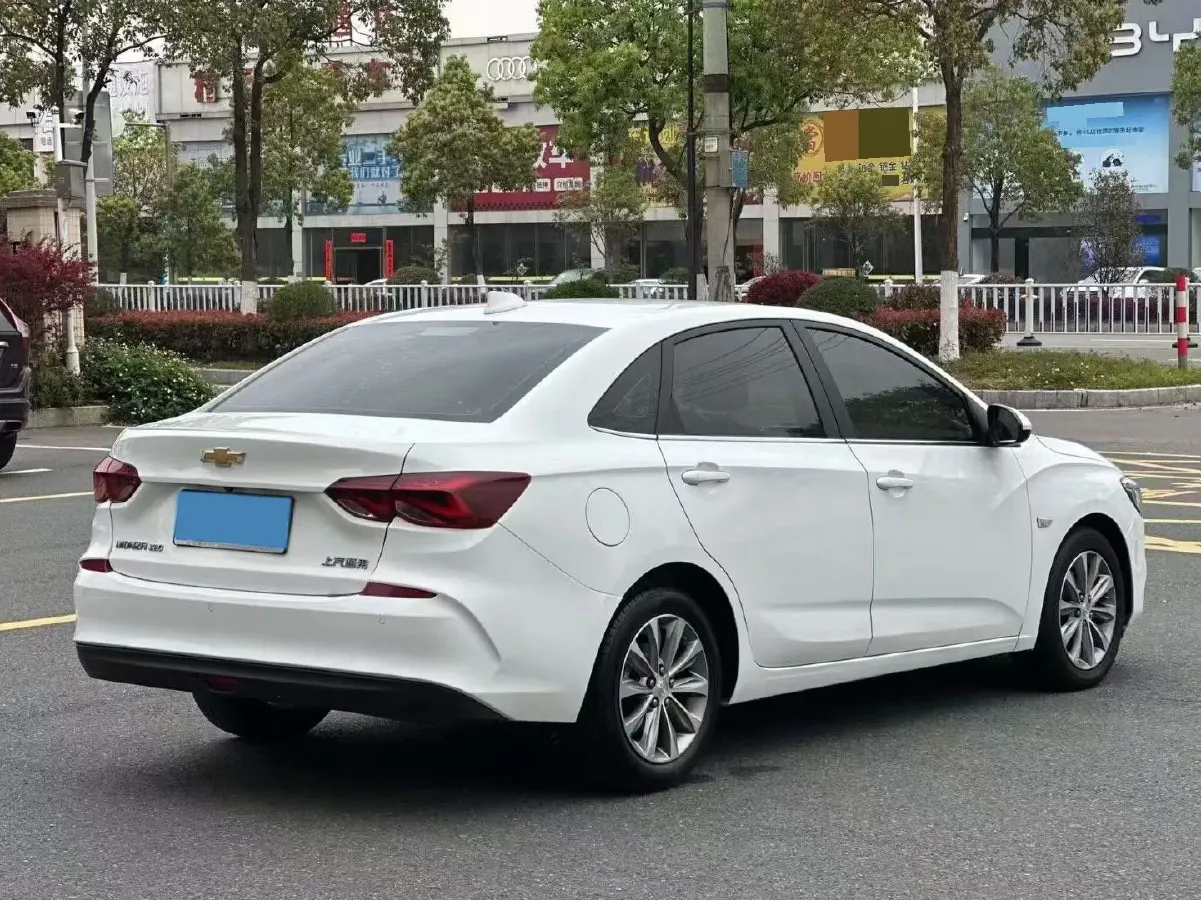 2019 Chevrolet Monza 1.3T 163HP L3 6AT,autocango,china used car exporter,china ev exporter,chinese used car exporter,chinese used ev exporter