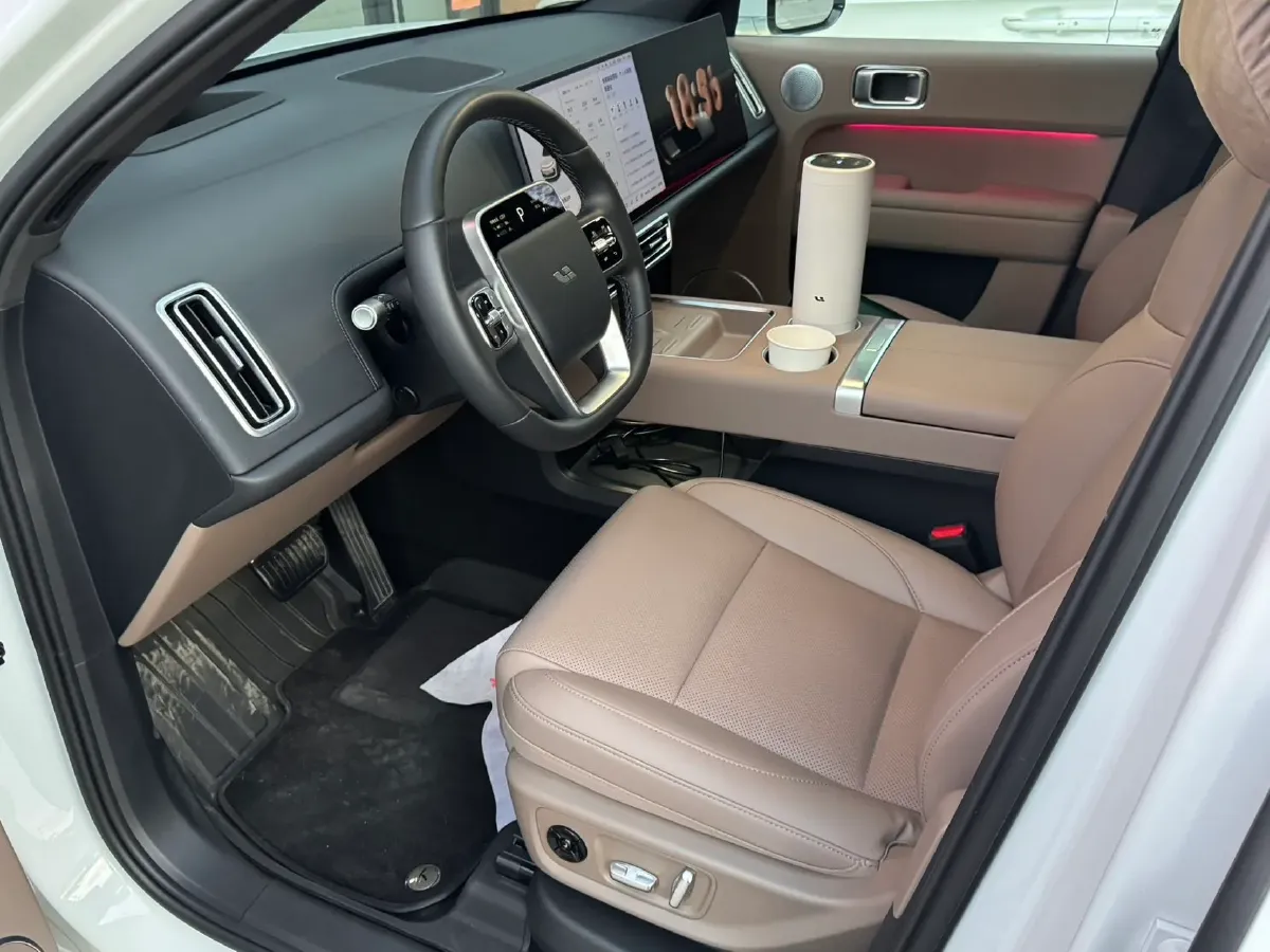 2025 Li L6 Range Extended 154HP L4 REEV,autocango,china used car exporter,china ev exporter,chinese used car exporter,chinese used ev exporter