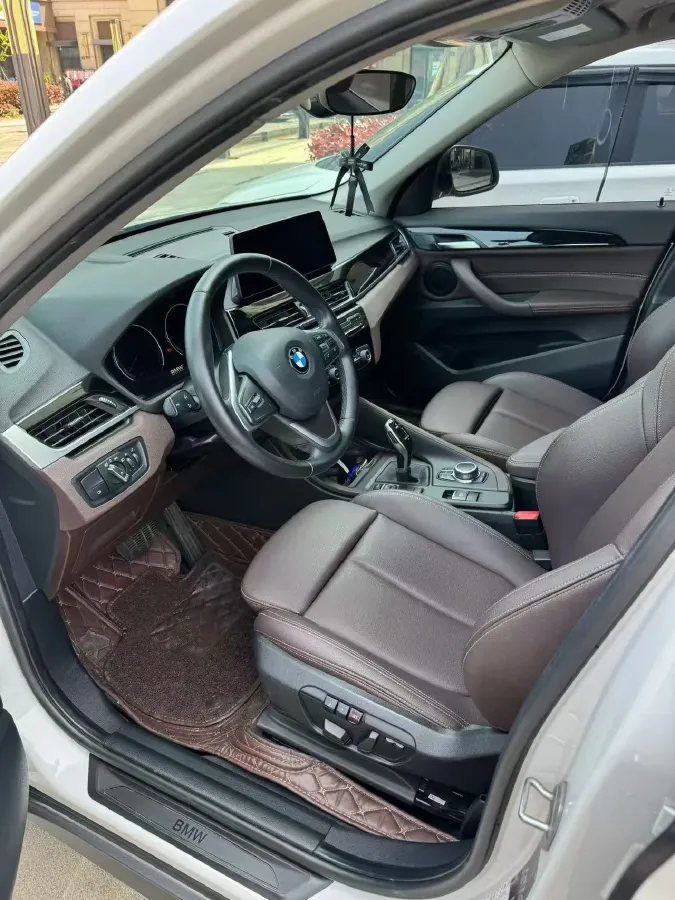 2020 BMW X1 2.0T 192HP L4 7DCT,autocango,china used car exporter,china ev exporter,chinese used car exporter,chinese used ev exporter