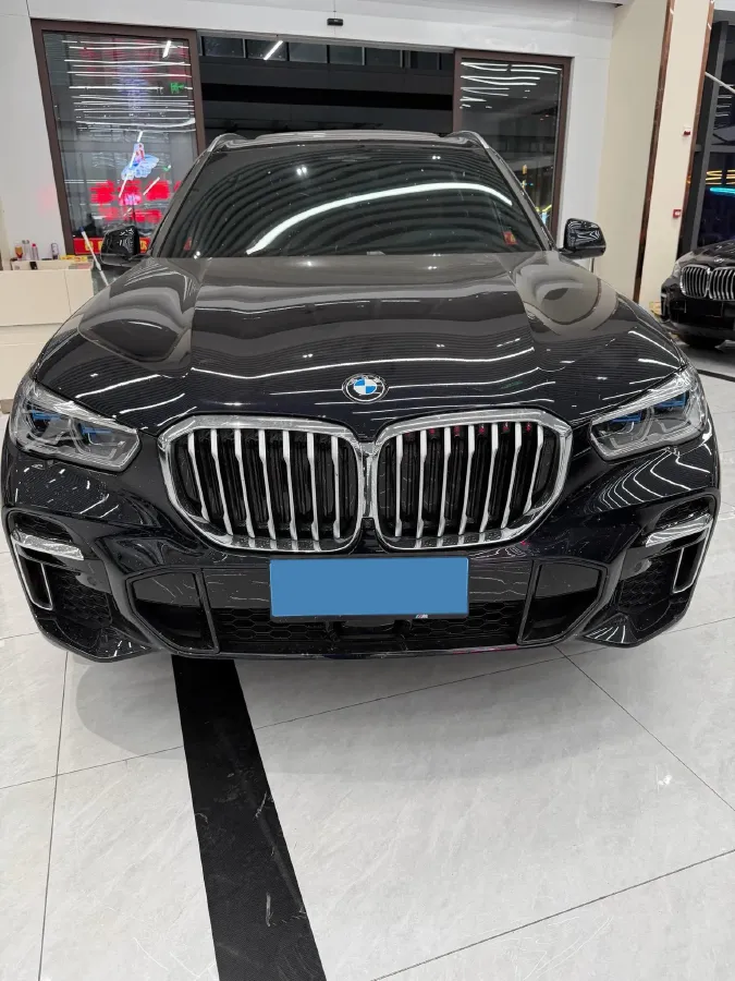 2022 BMW X5 3.0T 333HP L6 8AT,autocango,china used car exporter,china ev exporter,chinese used car exporter,chinese used ev exporter