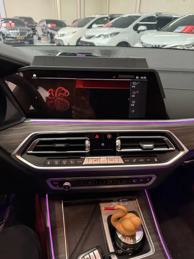 2022 BMW X5 3.0T 333HP L6 8AT,autocango,china used car exporter,china ev exporter,chinese used car exporter,chinese used ev exporter