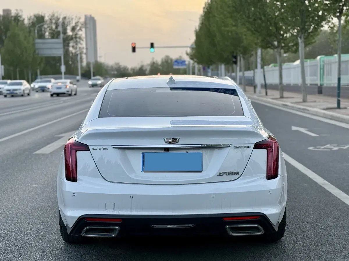 2022 Cadillac CT5 2.0T 237HP L4 10AT,autocango,china used car exporter,china ev exporter,chinese used car exporter,chinese used ev exporter