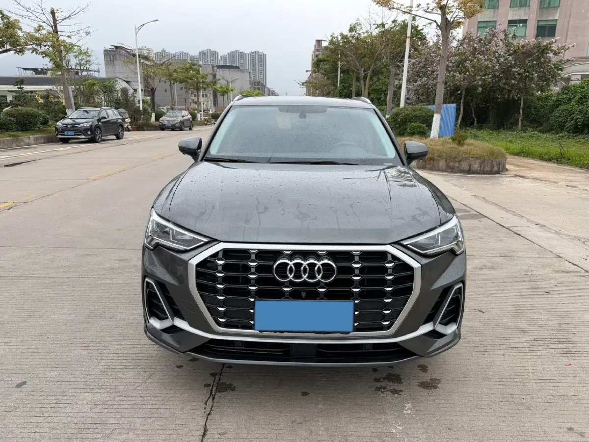 2020 Audi Q3 1.4T 150HP L4 7DCT,autocango,china used car exporter,china ev exporter,chinese used car exporter,chinese used ev exporter