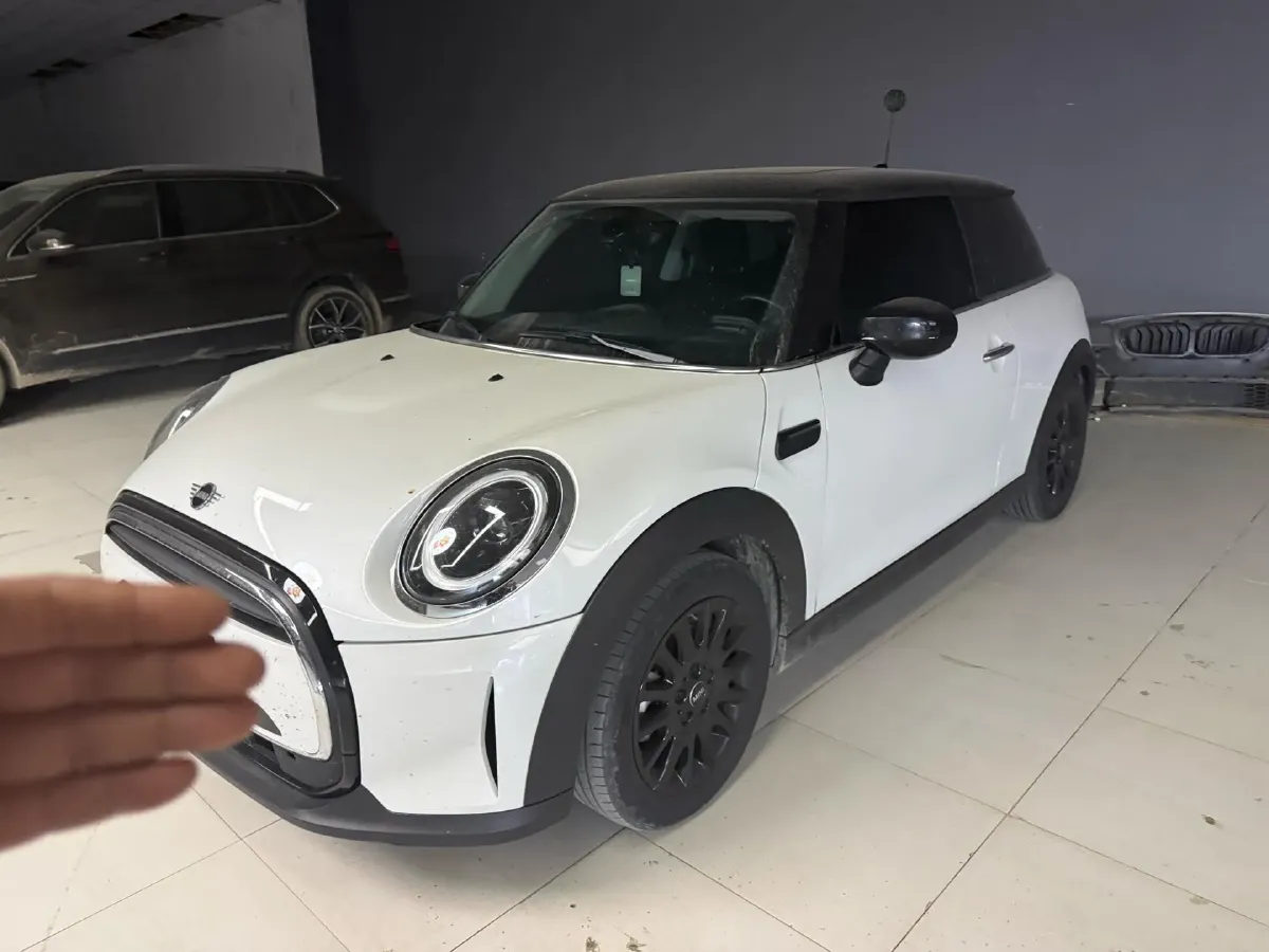2022 MINI MINI 1.5T 102HP L3 7DCT,autocango,china used car exporter,china ev exporter,chinese used car exporter,chinese used ev exporter
