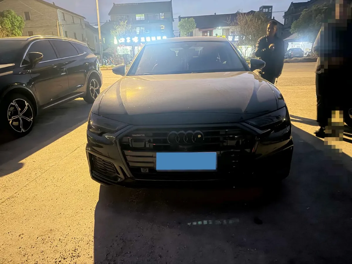 2020 Audi A6L 3.0T 340HP V6 7DCT,autocango,china used car exporter,china ev exporter,chinese used car exporter,chinese used ev exporter
