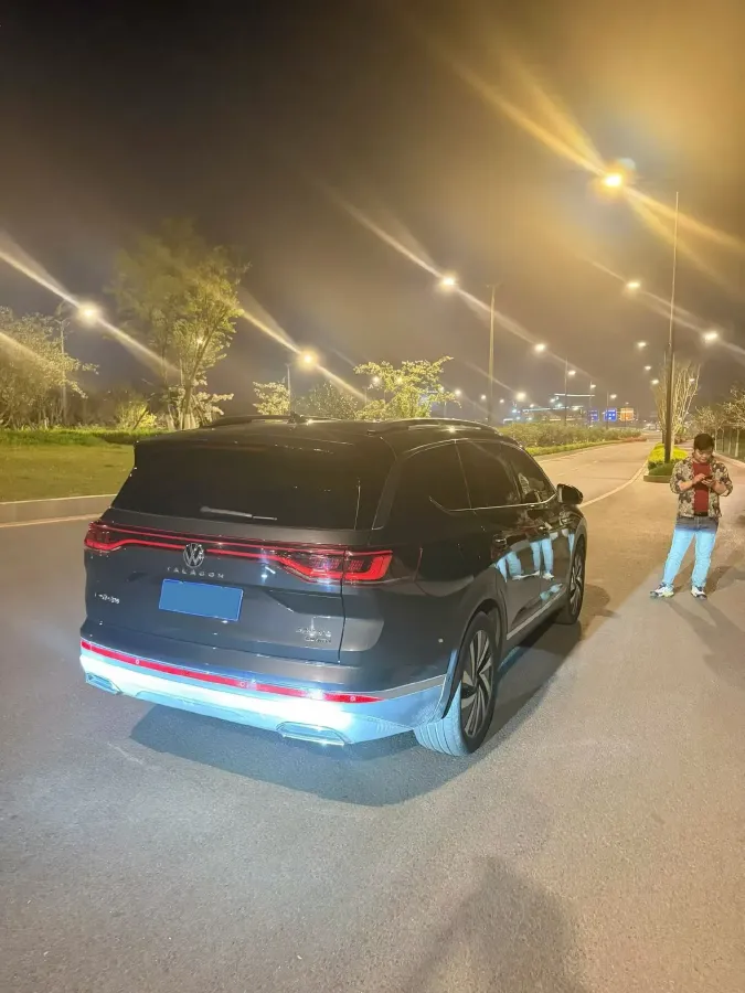 2022 Volkswagen Talagon 2.0T 220HP L4 7DCT,autocango,china used car exporter,china ev exporter,chinese used car exporter,chinese used ev exporter
