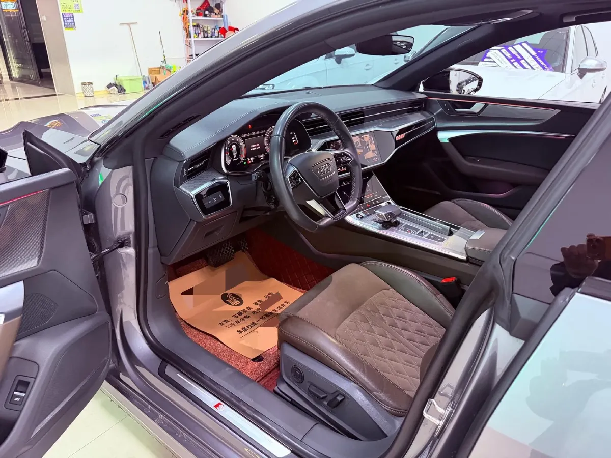 2022 Jeep Wrangler 2.0T 266HP L4 8AT,autocango,china used car exporter,china ev exporter,chinese used car exporter,chinese used ev exporter