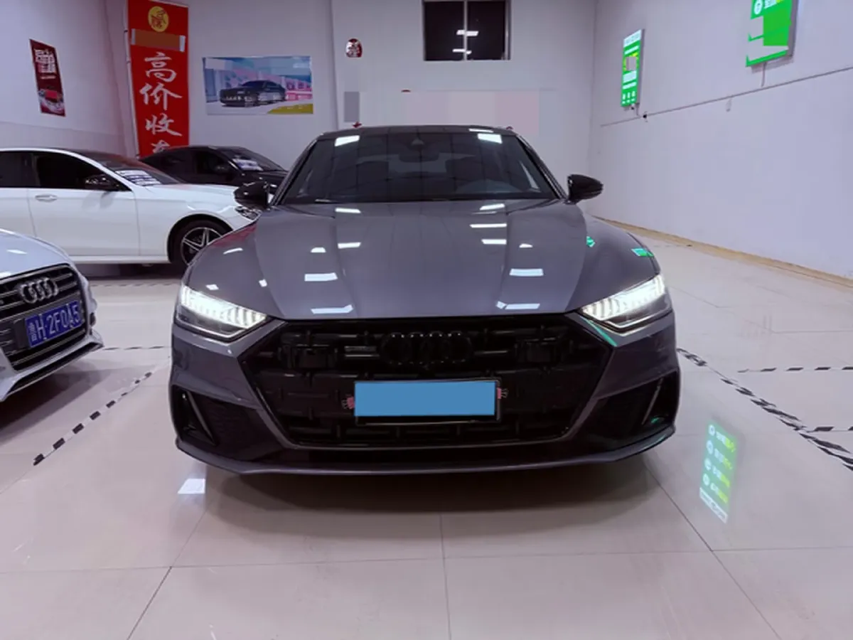 2022 Jeep Wrangler 2.0T 266HP L4 8AT,autocango,china used car exporter,china ev exporter,chinese used car exporter,chinese used ev exporter