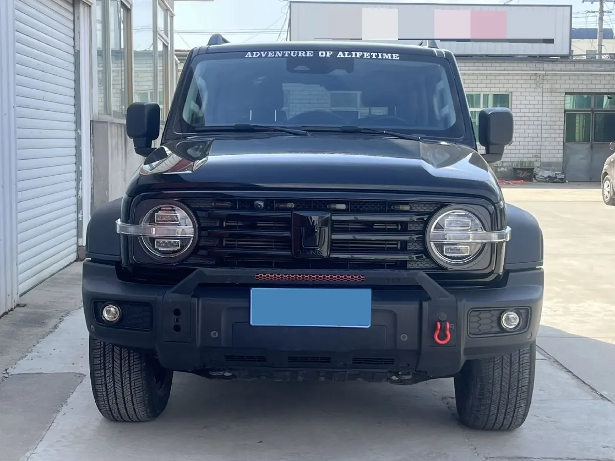 2023 Tank 300 2.0T 227HP L4 8AT,autocango,china used car exporter,china ev exporter,chinese used car exporter,chinese used ev exporter