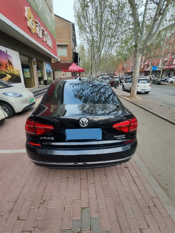 2017 Volkswagen Passat 1.8T 180HP L4 7DCT,autocango,china used car exporter,china ev exporter,chinese used car exporter,chinese used ev exporter