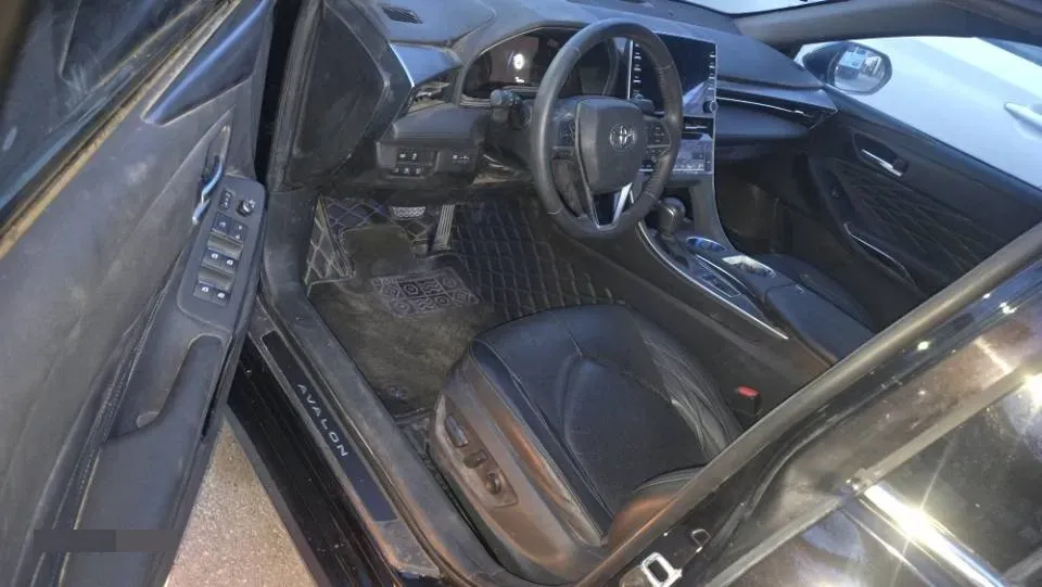 2019 Toyota Avalon 2.5L 178HP L4 E-CVT Hybrid,autocango,china used car exporter,china ev exporter,chinese used car exporter,chinese used ev exporter