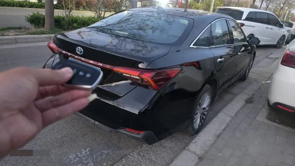 2019 Toyota Avalon 2.5L 178HP L4 E-CVT Hybrid,autocango,china used car exporter,china ev exporter,chinese used car exporter,chinese used ev exporter