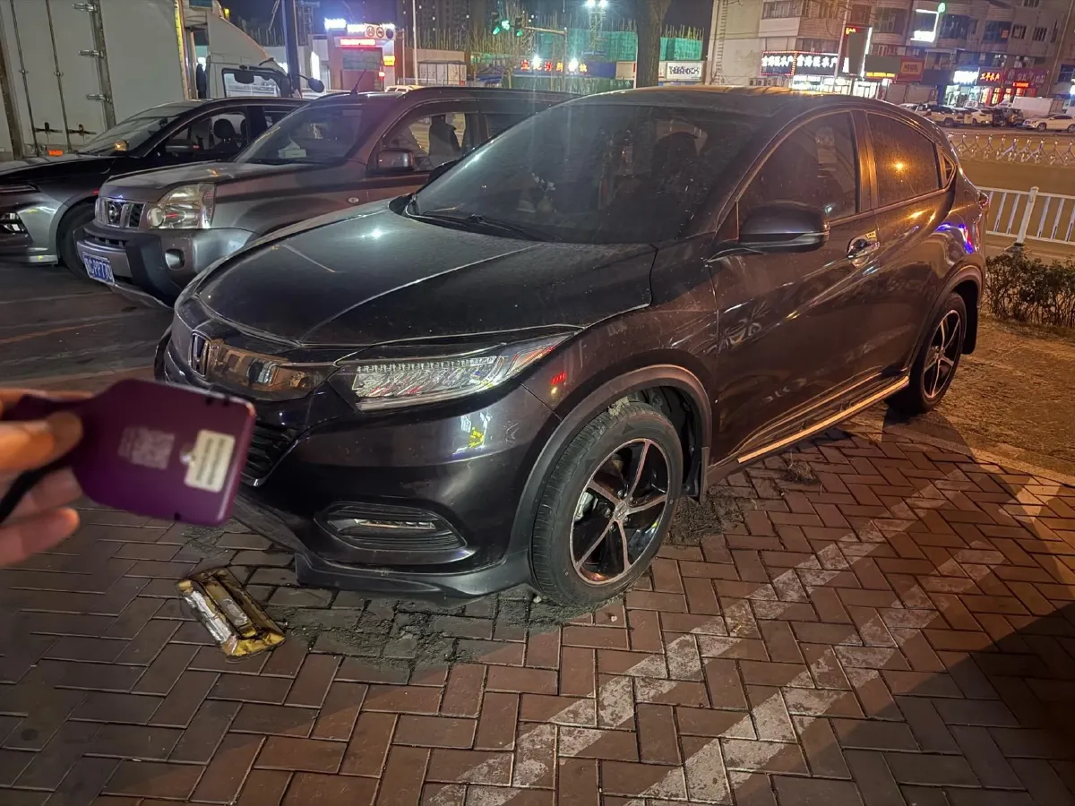 2020 Honda Vezel 1.5L 131HP L4 CVT,autocango,china used car exporter,china ev exporter,chinese used car exporter,chinese used ev exporter