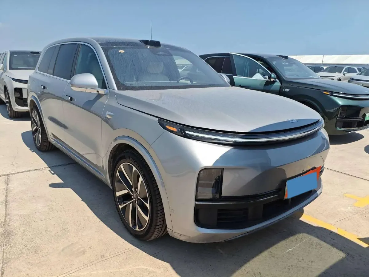 2024 Li L9 Range Extended 154HP REEV 52.3KWH,autocango,china used car exporter,china ev exporter,chinese used car exporter,chinese used ev exporter