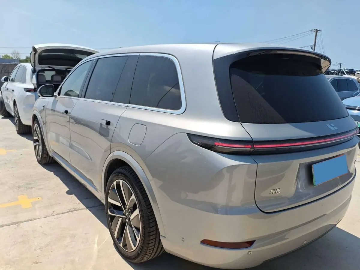 2024 Li L9 Range Extended 154HP REEV 52.3KWH,autocango,china used car exporter,china ev exporter,chinese used car exporter,chinese used ev exporter