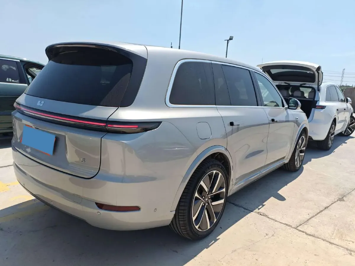 2024 Li L9 Range Extended 154HP REEV 52.3KWH,autocango,china used car exporter,china ev exporter,chinese used car exporter,chinese used ev exporter