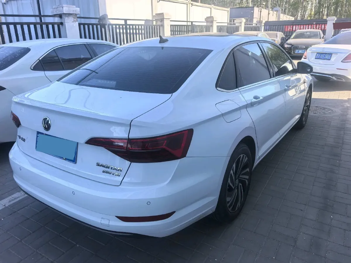 2022 Volkswagen Sagitar 1.4T 150HP L4 7DCT,autocango,china used car exporter,china ev exporter,chinese used car exporter,chinese used ev exporter