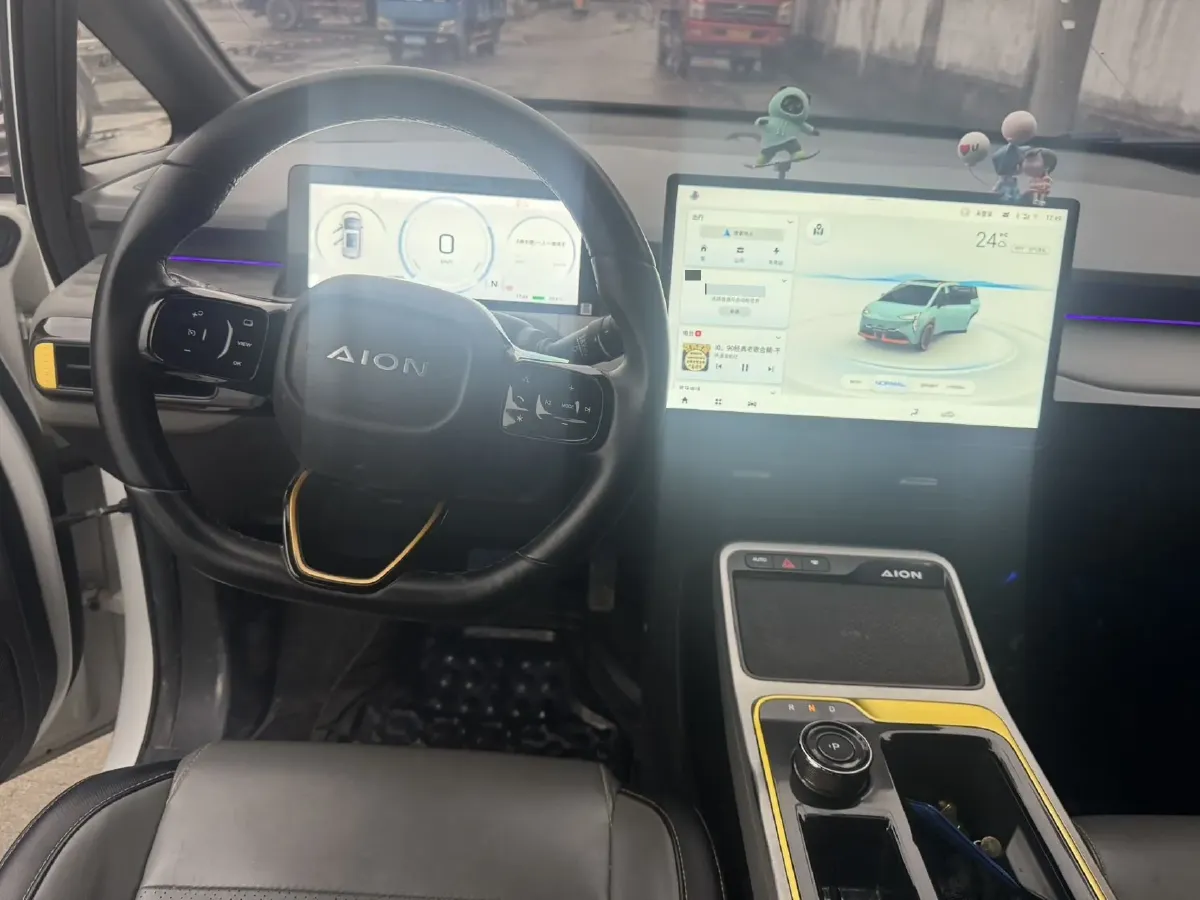 2022 Geely Okavango 1.8T 184HP L4 7DCT,autocango,china used car exporter,china ev exporter,chinese used car exporter,chinese used ev exporter