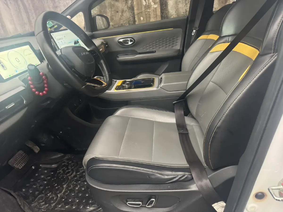 2022 Geely Okavango 1.8T 184HP L4 7DCT,autocango,china used car exporter,china ev exporter,chinese used car exporter,chinese used ev exporter