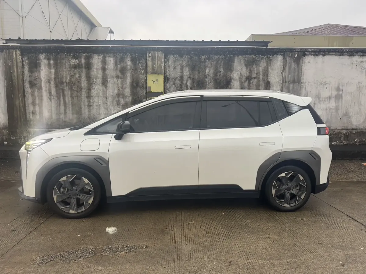 2022 Geely Okavango 1.8T 184HP L4 7DCT,autocango,china used car exporter,china ev exporter,chinese used car exporter,chinese used ev exporter