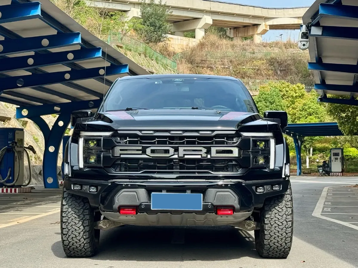 2024 M Hero WarriorM800 1.5T 197HP L4 2AT REEV 65.8KWH,autocango,china used car exporter,china ev exporter,chinese used car exporter,chinese used ev exporter