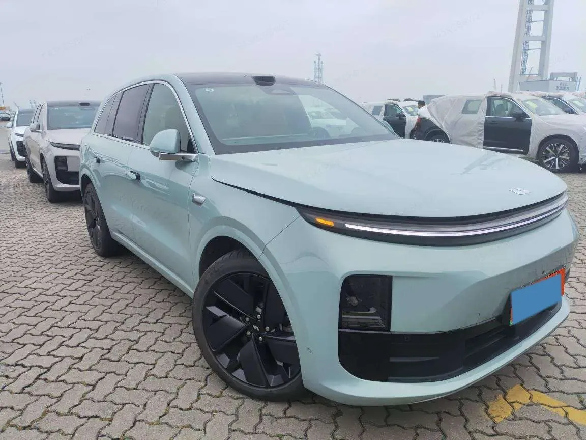 2025 Li L6 Range Extended 154HP L4 REEV,autocango,china used car exporter,china ev exporter,chinese used car exporter,chinese used ev exporter