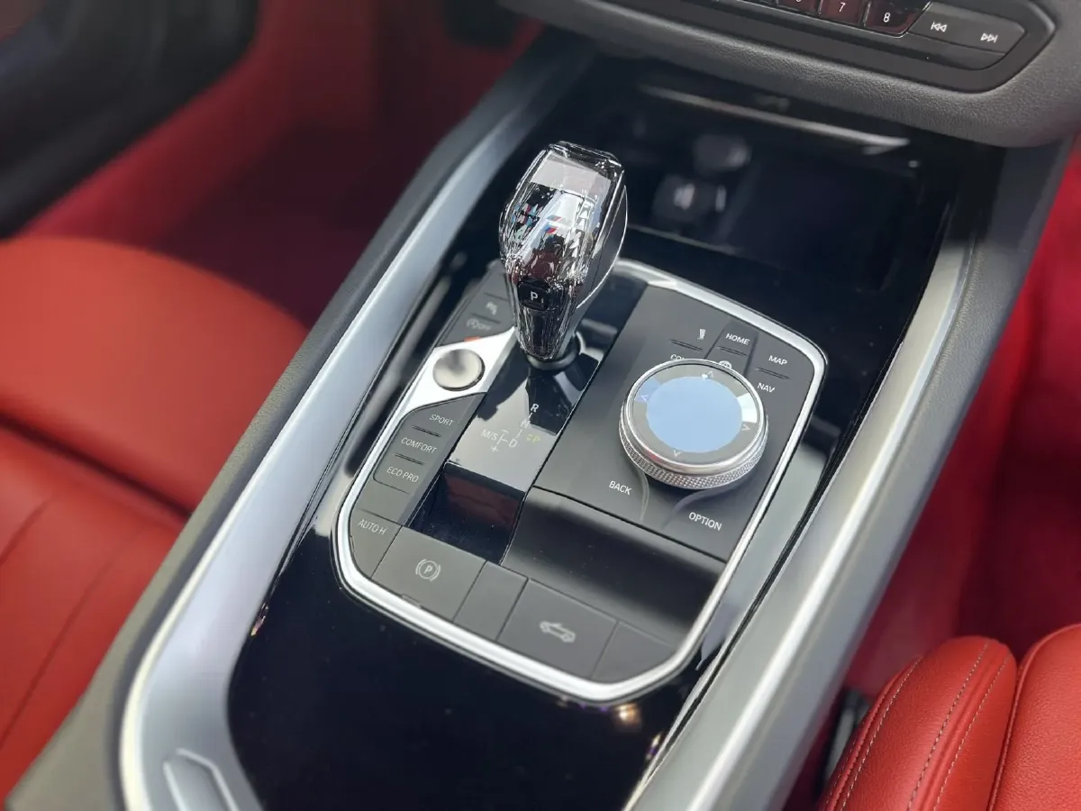 2022 BMW Z4 2.0T 197HP L4 8AT,autocango,china used car exporter,china ev exporter,chinese used car exporter,chinese used ev exporter