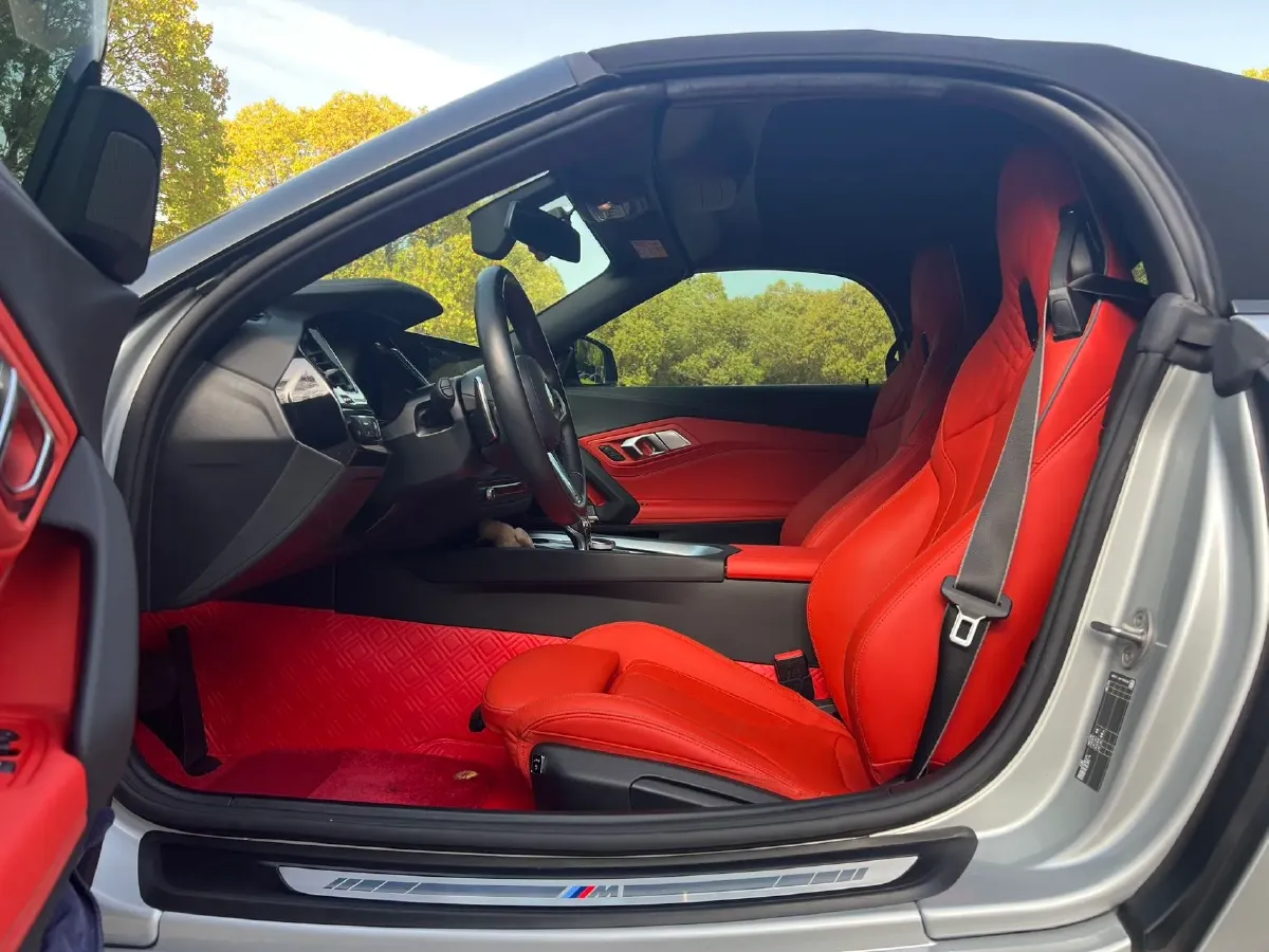 2022 BMW Z4 2.0T 197HP L4 8AT,autocango,china used car exporter,china ev exporter,chinese used car exporter,chinese used ev exporter