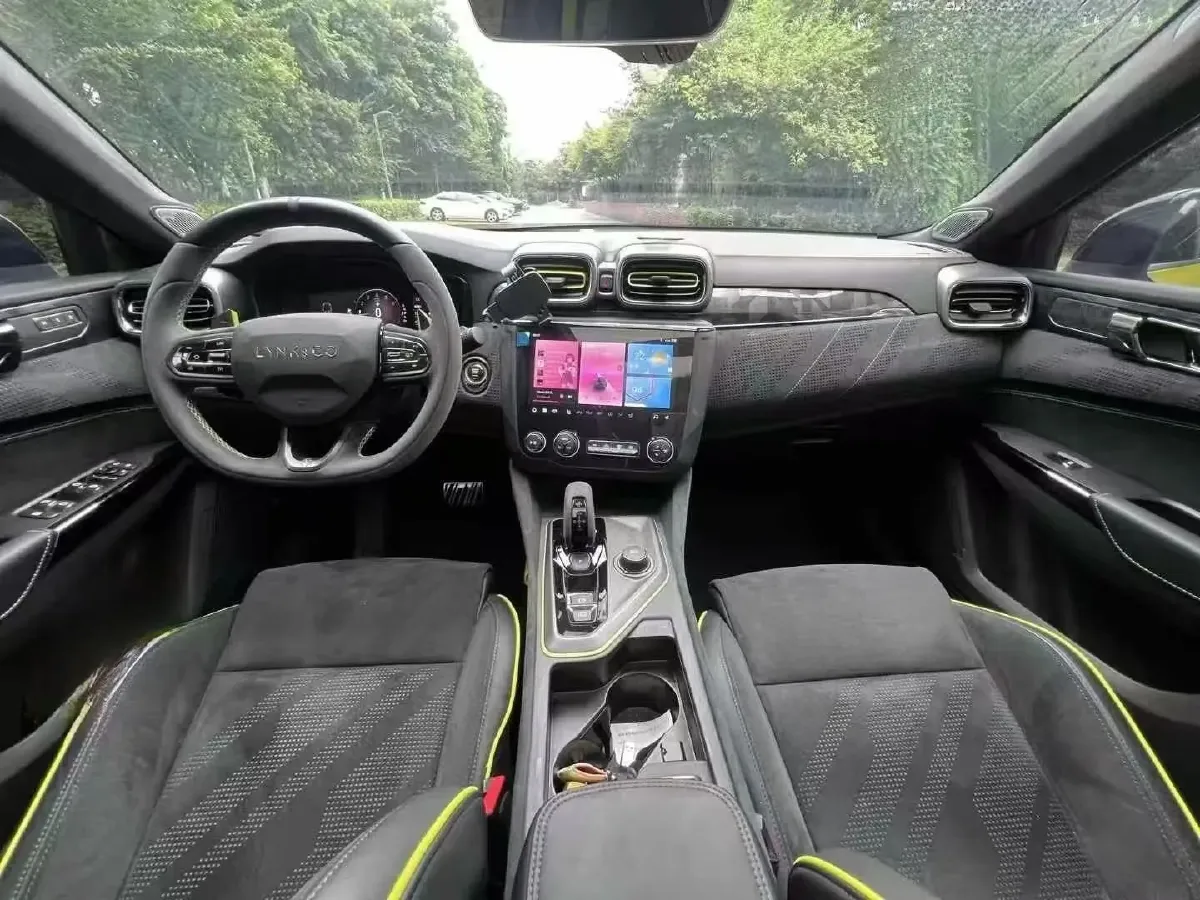 2021 LYNK&CO 03 2.0T 254HP L4 8AT,autocango,china used car exporter,china ev exporter,chinese used car exporter,chinese used ev exporter