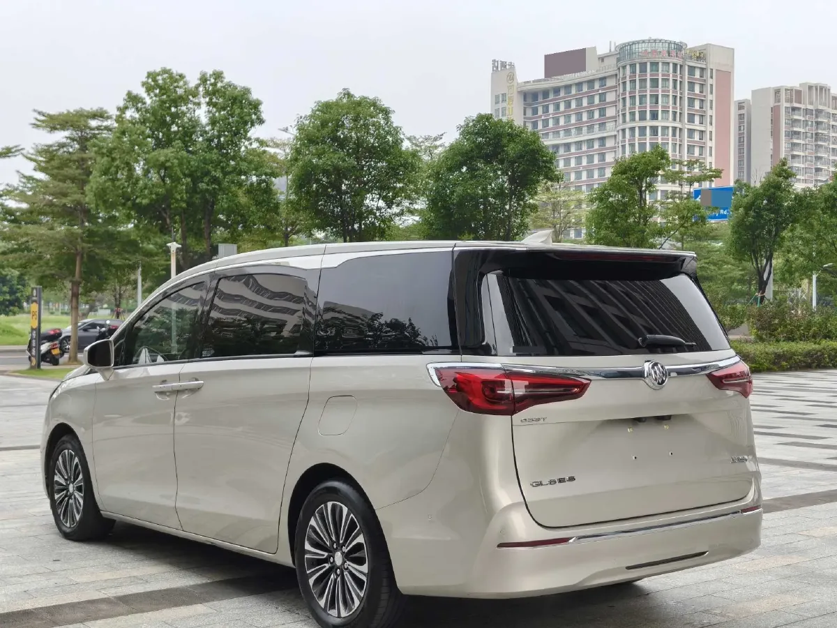 2021 Buick GL8 2.0T 237HP L4 9AT,autocango,china used car exporter,china ev exporter,chinese used car exporter,chinese used ev exporter