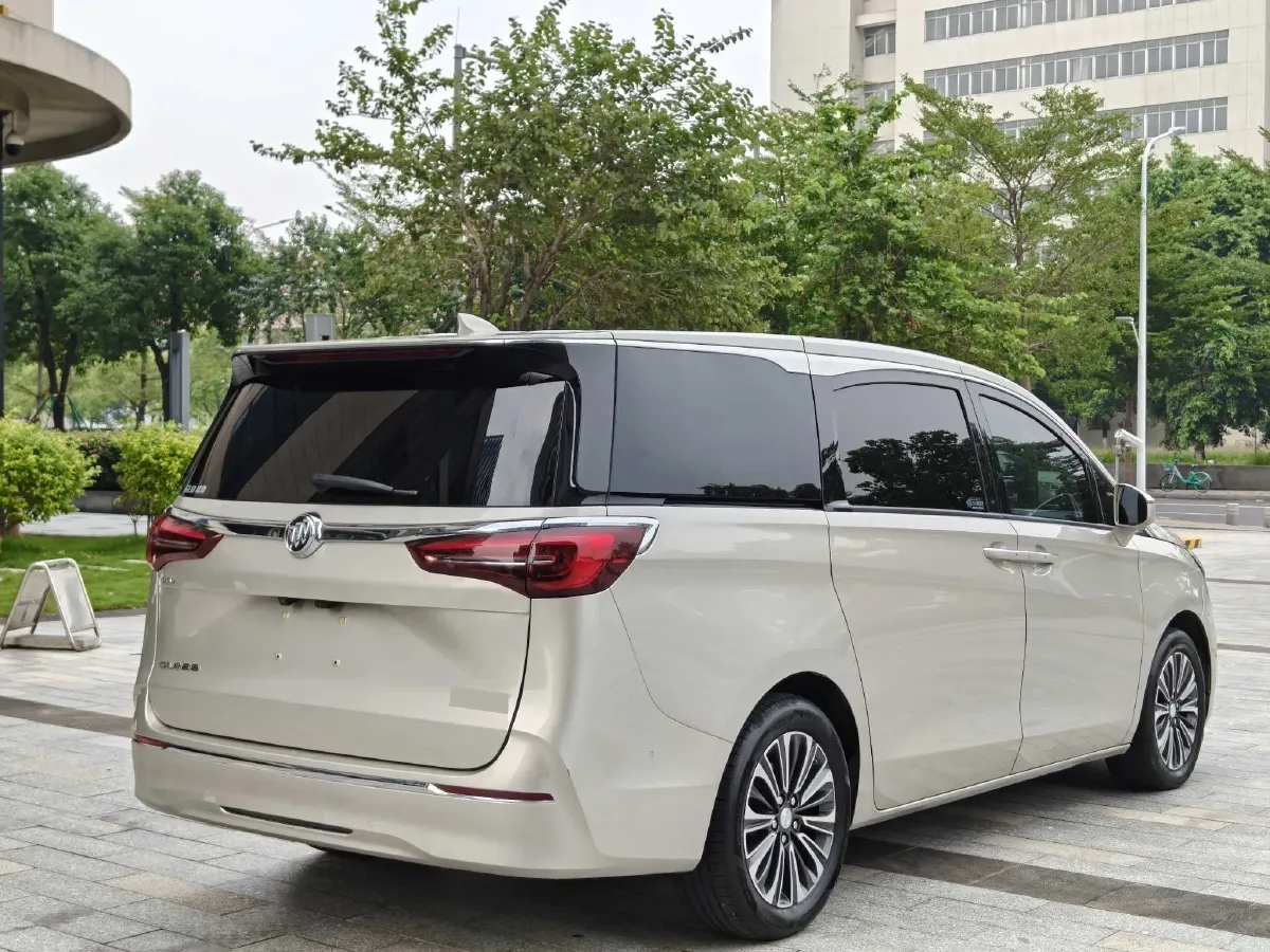 2021 Buick GL8 2.0T 237HP L4 9AT,autocango,china used car exporter,china ev exporter,chinese used car exporter,chinese used ev exporter