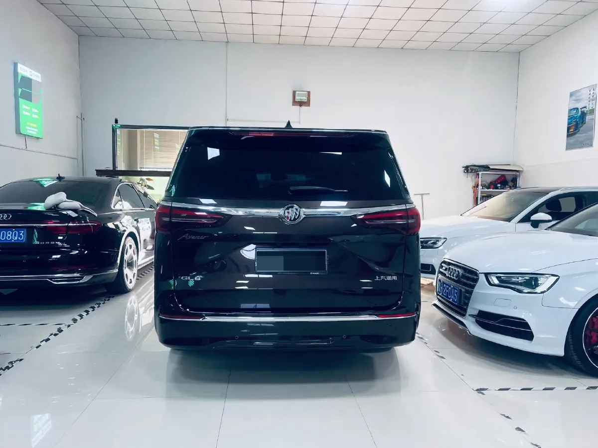 2020 Buick GL8 2.0T 237HP L4 9AT,autocango,china used car exporter,china ev exporter,chinese used car exporter,chinese used ev exporter