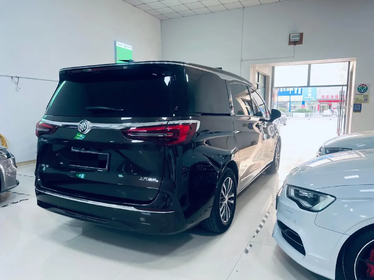 2020 Buick GL8 2.0T 237HP L4 9AT,autocango,china used car exporter,china ev exporter,chinese used car exporter,chinese used ev exporter