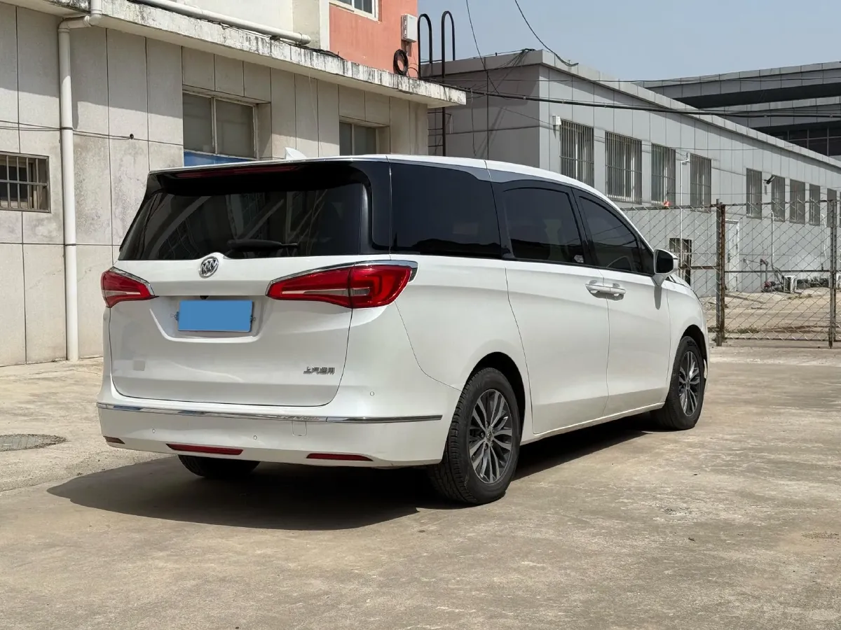 2018 Buick GL8 2.0T 260HP L4 6AT,autocango,china used car exporter,china ev exporter,chinese used car exporter,chinese used ev exporter