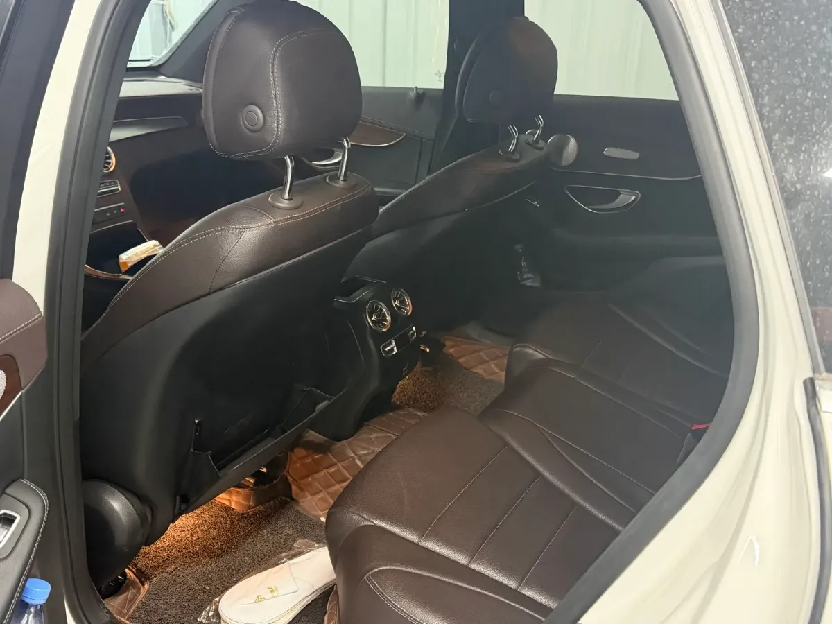 2021 Mercedes-Benz GLC Class 2.0T 258HP L4 9AT,autocango,china used car exporter,china ev exporter,chinese used car exporter,chinese used ev exporter