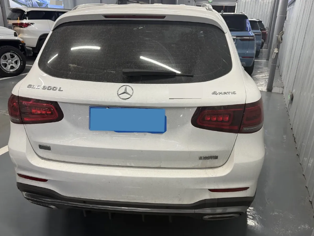 2021 Mercedes-Benz GLC Class 2.0T 258HP L4 9AT,autocango,china used car exporter,china ev exporter,chinese used car exporter,chinese used ev exporter